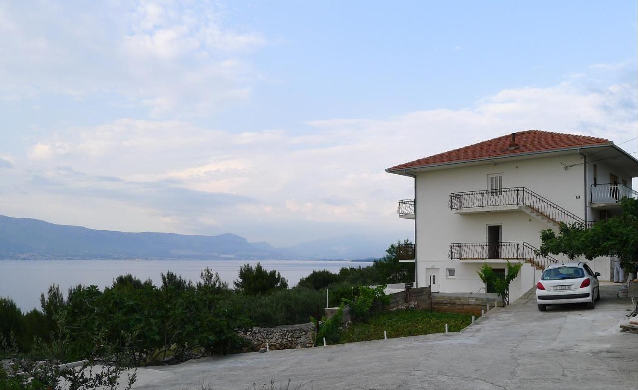 Apartments By The Sea Slatine, Ciovo - 15504 Kültér fotó