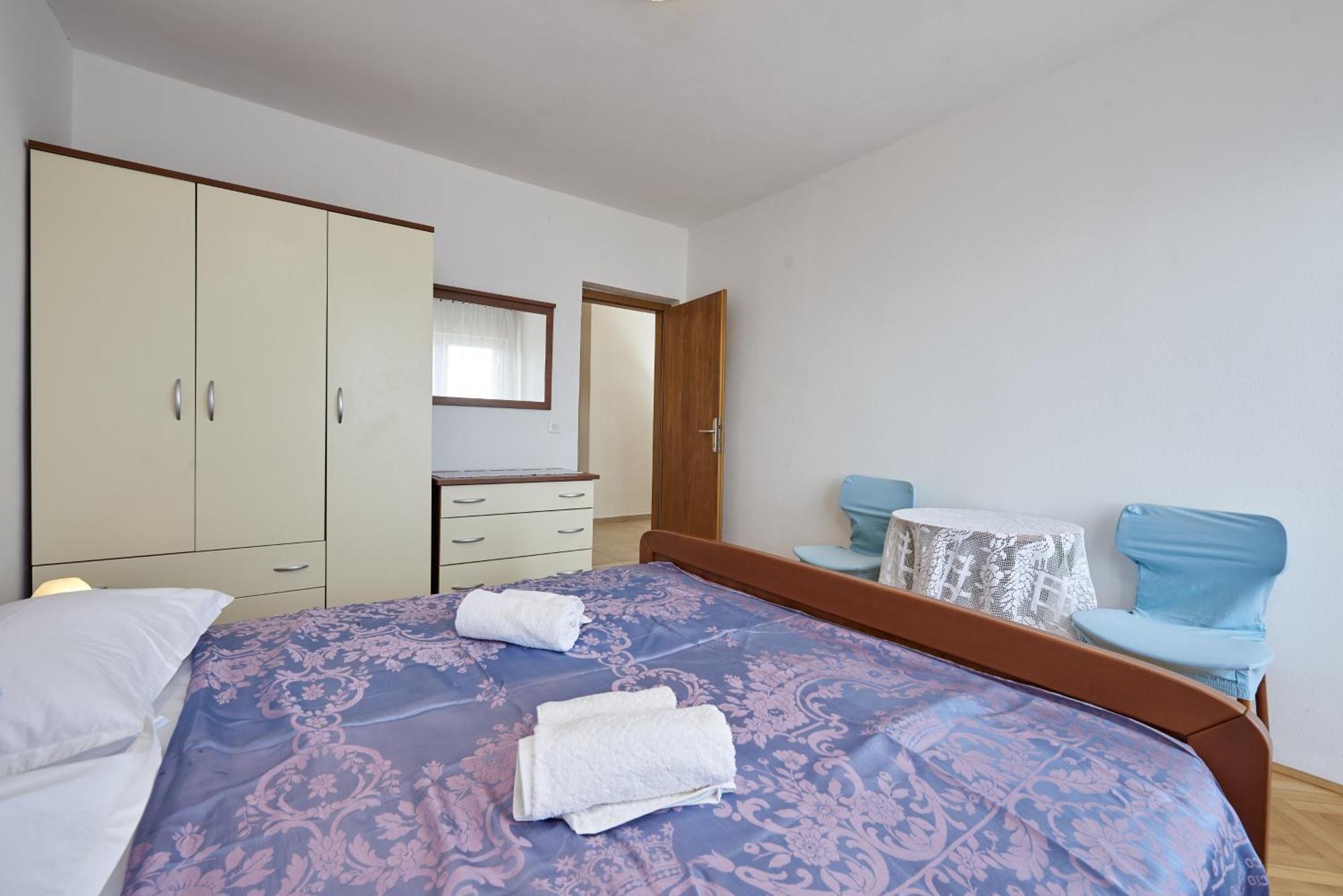 Apartments By The Sea Slatine, Ciovo - 15504 Szoba fotó