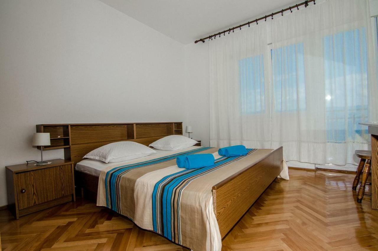 Apartments By The Sea Slatine, Ciovo - 15504 Kültér fotó